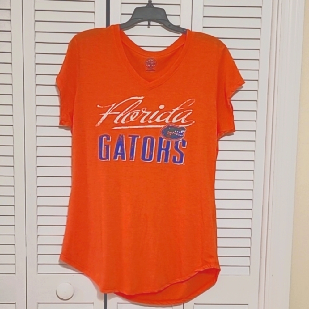 Rivalry Threads Florida Gators Women's L 12 - 14 V-neck Tee